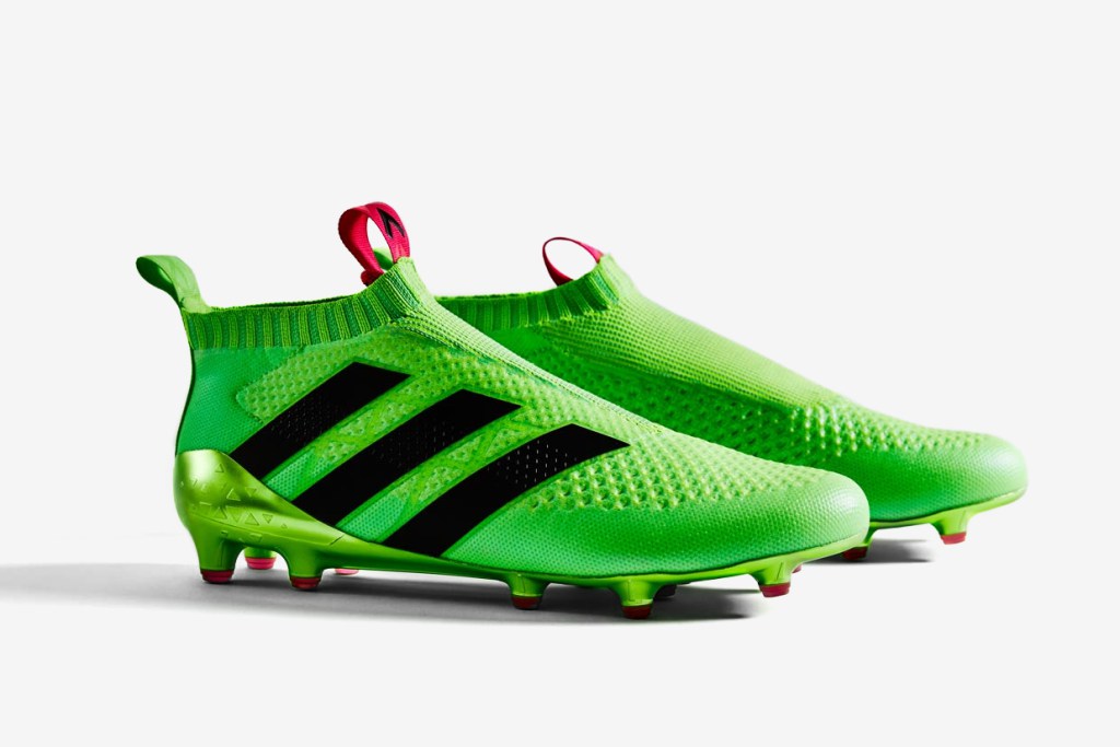 manly.ng adidas-laceless-football-boot-soccer-000