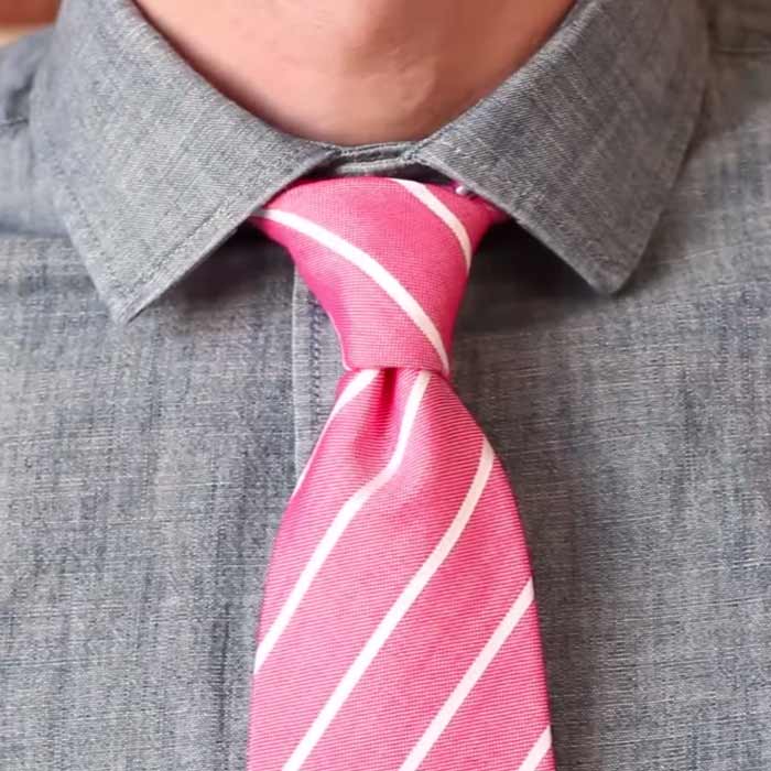 heres-how-to-tie-a-tie-easily-fast-manlyng