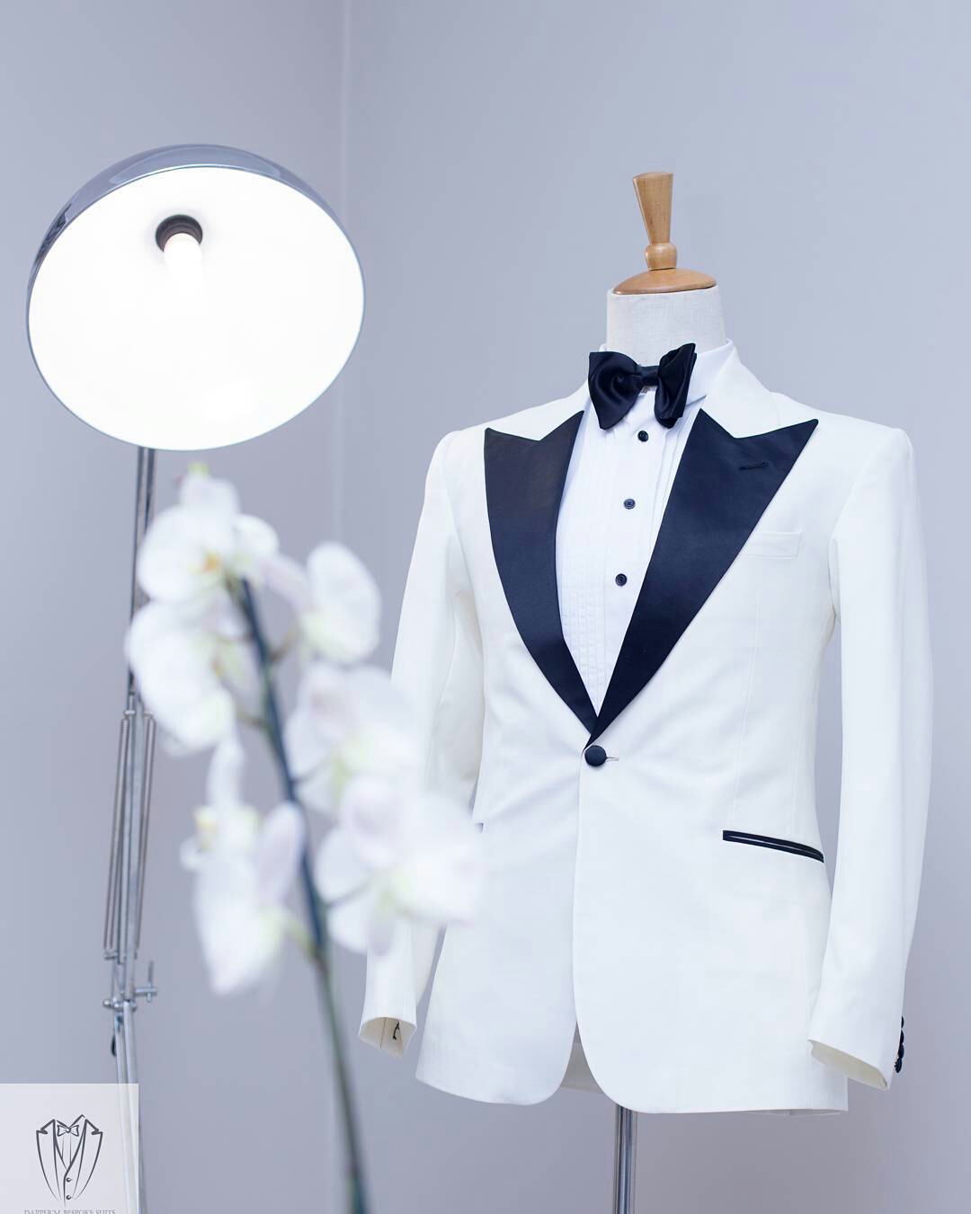 Tuxedo Styles that Suit Dressy Occassions4