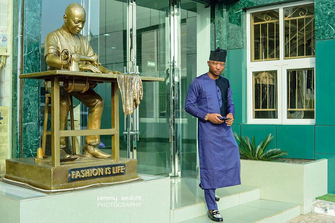 Dapper Nigerian Men's Traditional Fashion2
